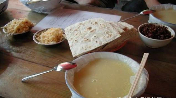 少林寺高僧午餐曝光,看完以后,网友:这是和尚吃的