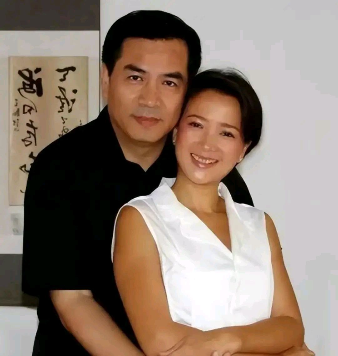 许亚军的现任老婆图片