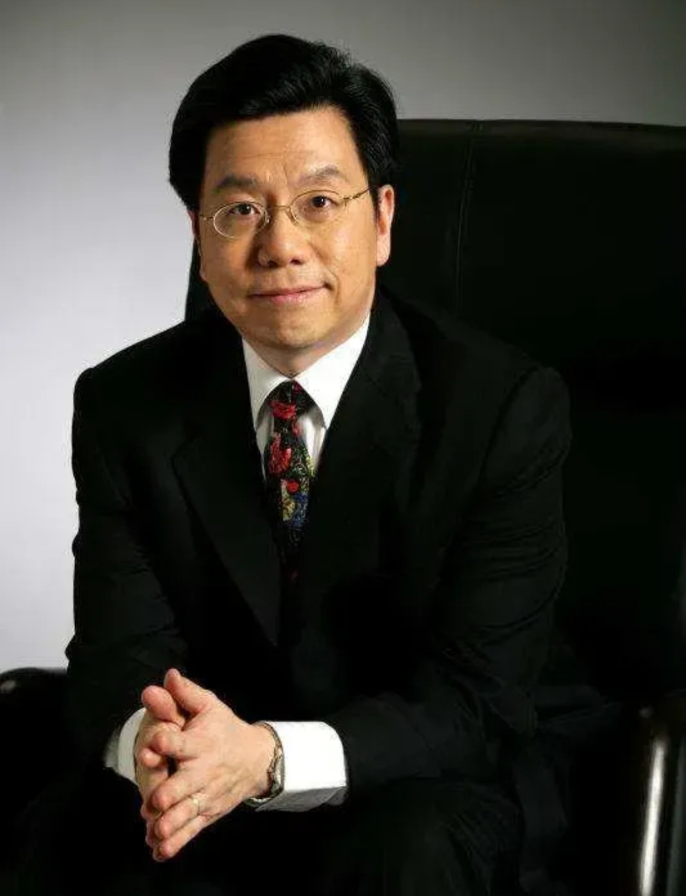 2018年,中国富豪李开复拒绝美国,坚持带着1300亿资产回国,与此同时