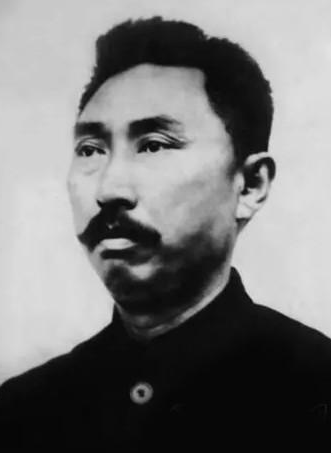 湘西旧事:凤凰"青帕苗王"龙云飞,纵横半生,结局却令人唏嘘