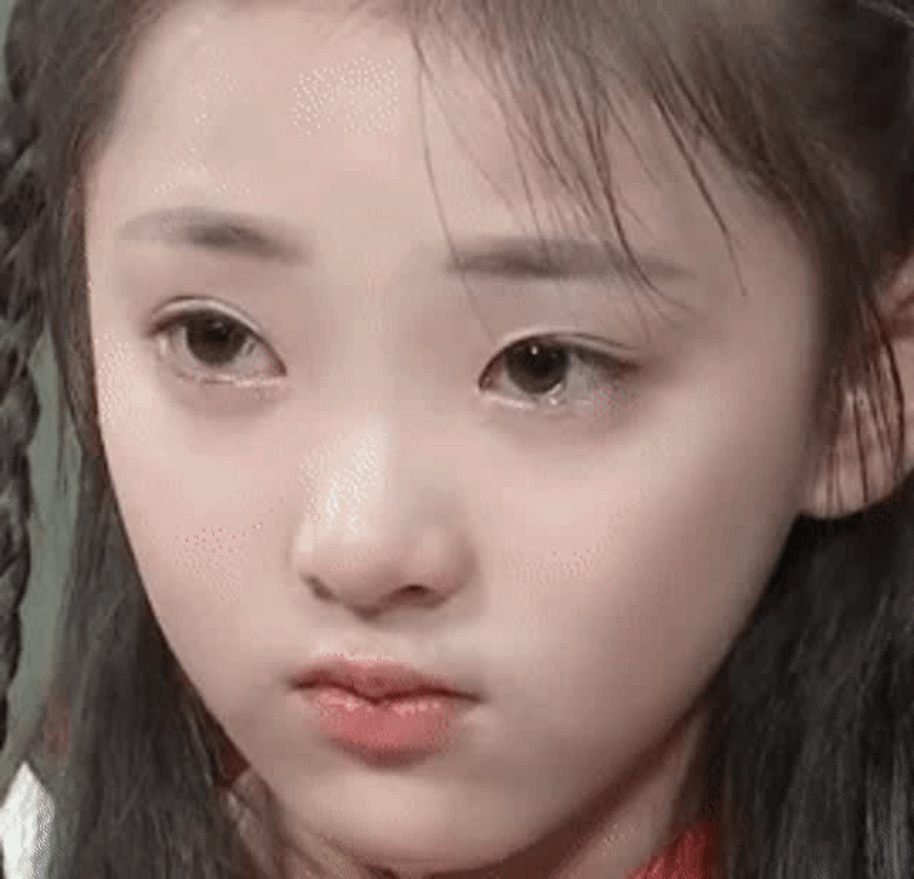 小戏骨《红楼梦》林黛玉的扮演者周漾玥真的是等比例长大,和小时候一
