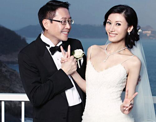 李嘉欣谈嫁入豪门内幕:我爱钱,他爱色!
