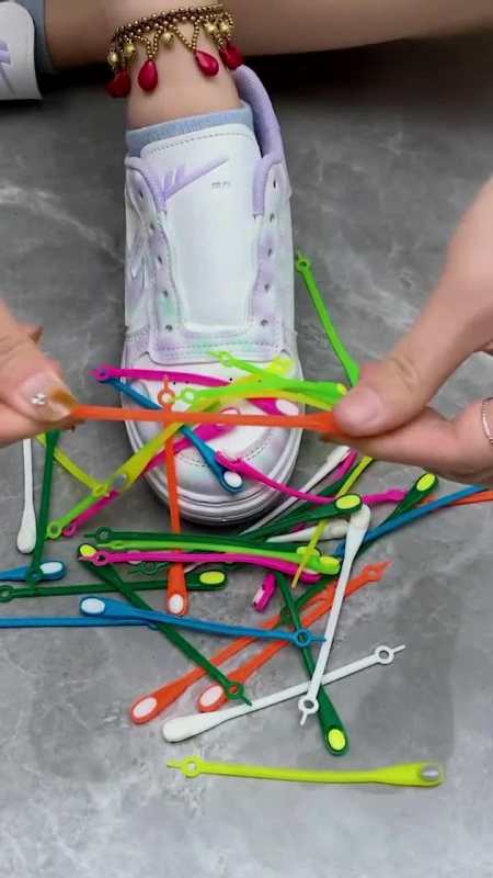 懒人专属鞋带,一拉一扣可方便了-度小视