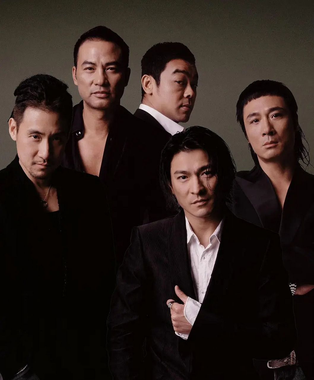 明星老照片:后排左起张学友,任达华,刘青云,刘德华,吴镇宇.