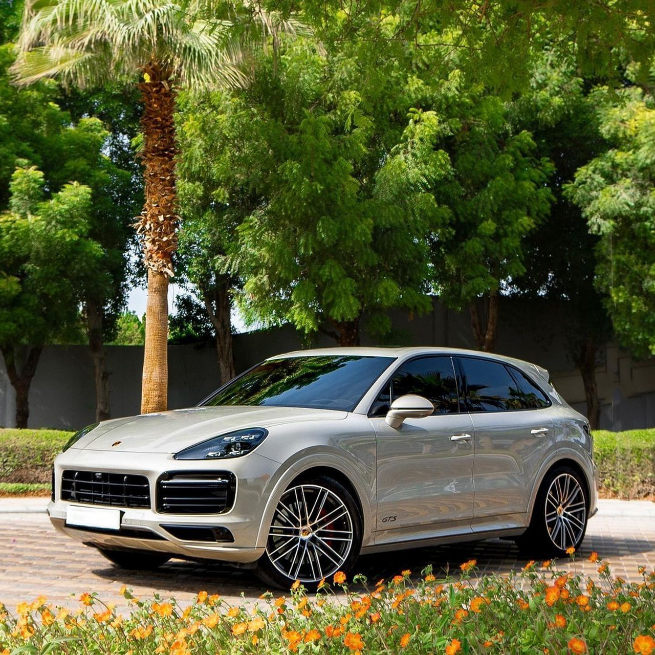 porsche cayenne [加油][加油] 汽车这种出行工具,进步越来越大了,一