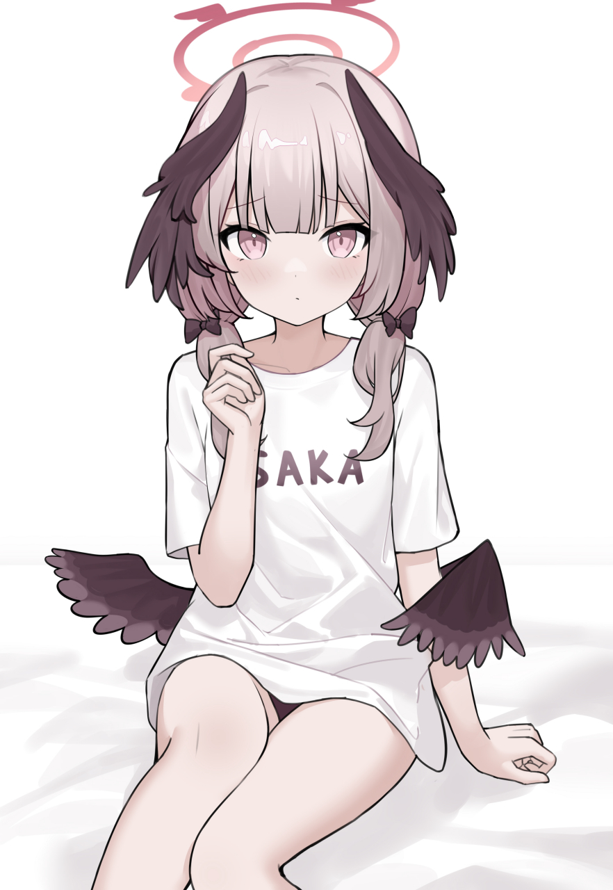 渴望学习的粉毛萝莉下江小春 画师:nagisssa#二次元美图# #我爱二次元