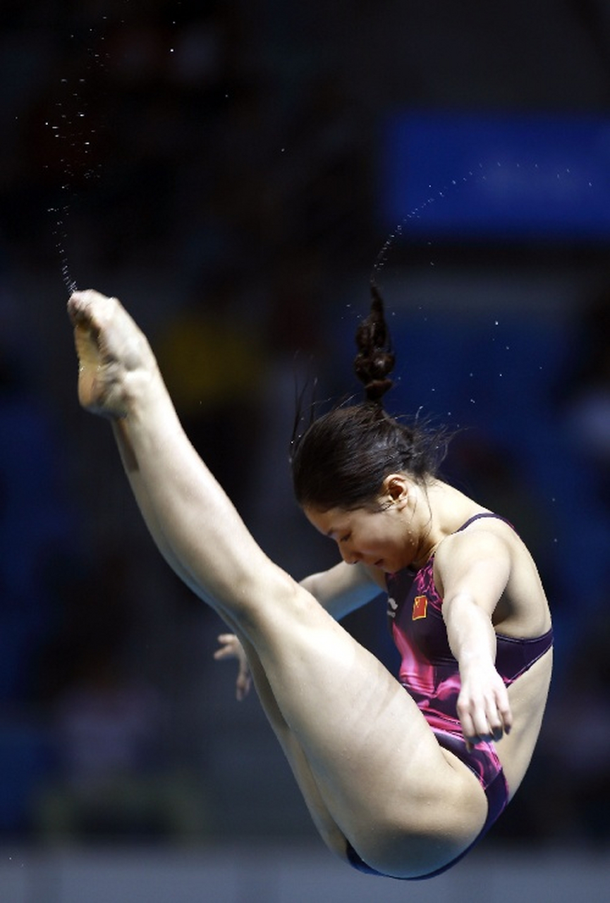 何姿,1990年12月10日出生于广西南宁,中国女子跳水队运动员,世界冠军