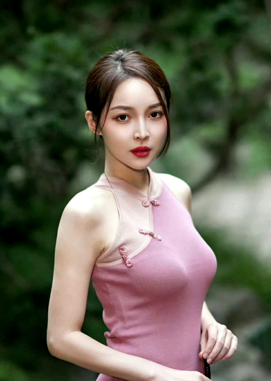 王钟瑶,粉色战袍! 67