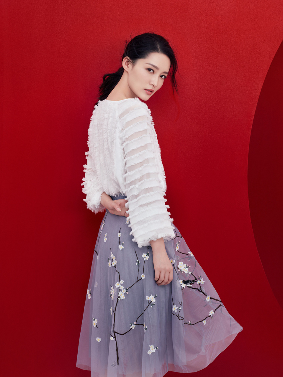 lily携手国风主理人@李沁,联合中国国家博物馆推出国风限定款,演绎