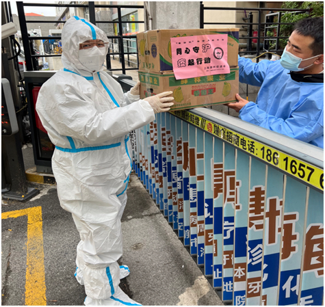 上海市安徽商会执行会长吴献忠率先垂范抗疫守沪