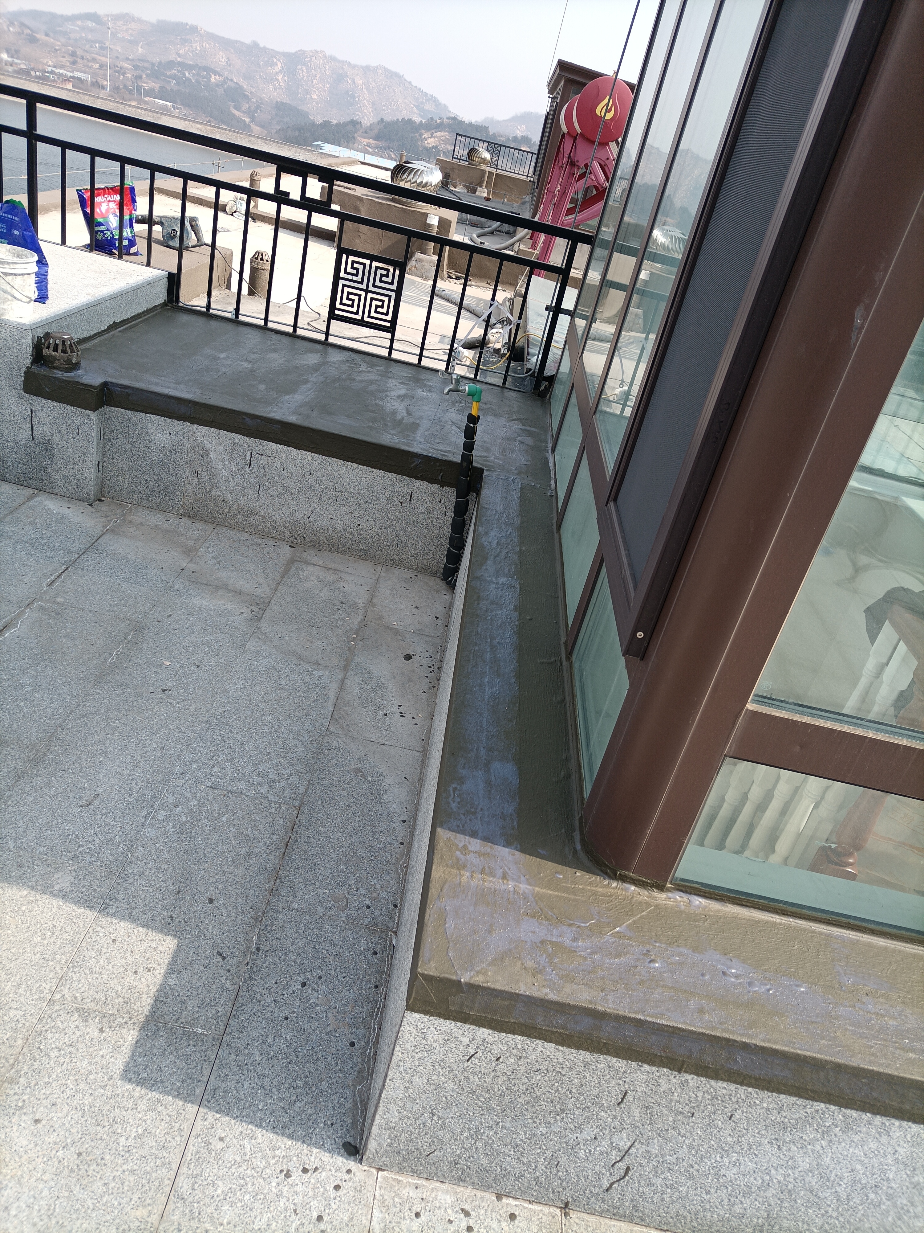 阳光房漏水维修,抢修电话13969676337