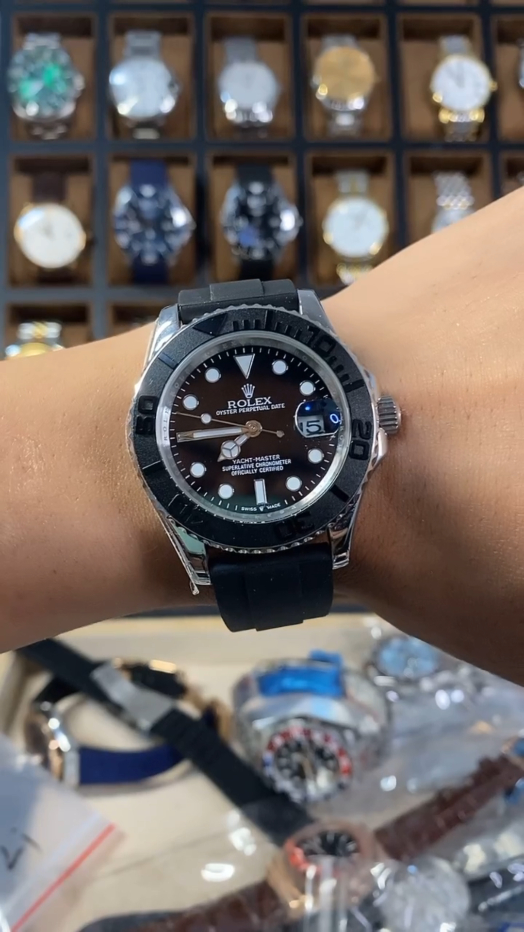 劳力士白金游艇个性十足,不愧是经典著作工艺创新视觉感满满-度小视