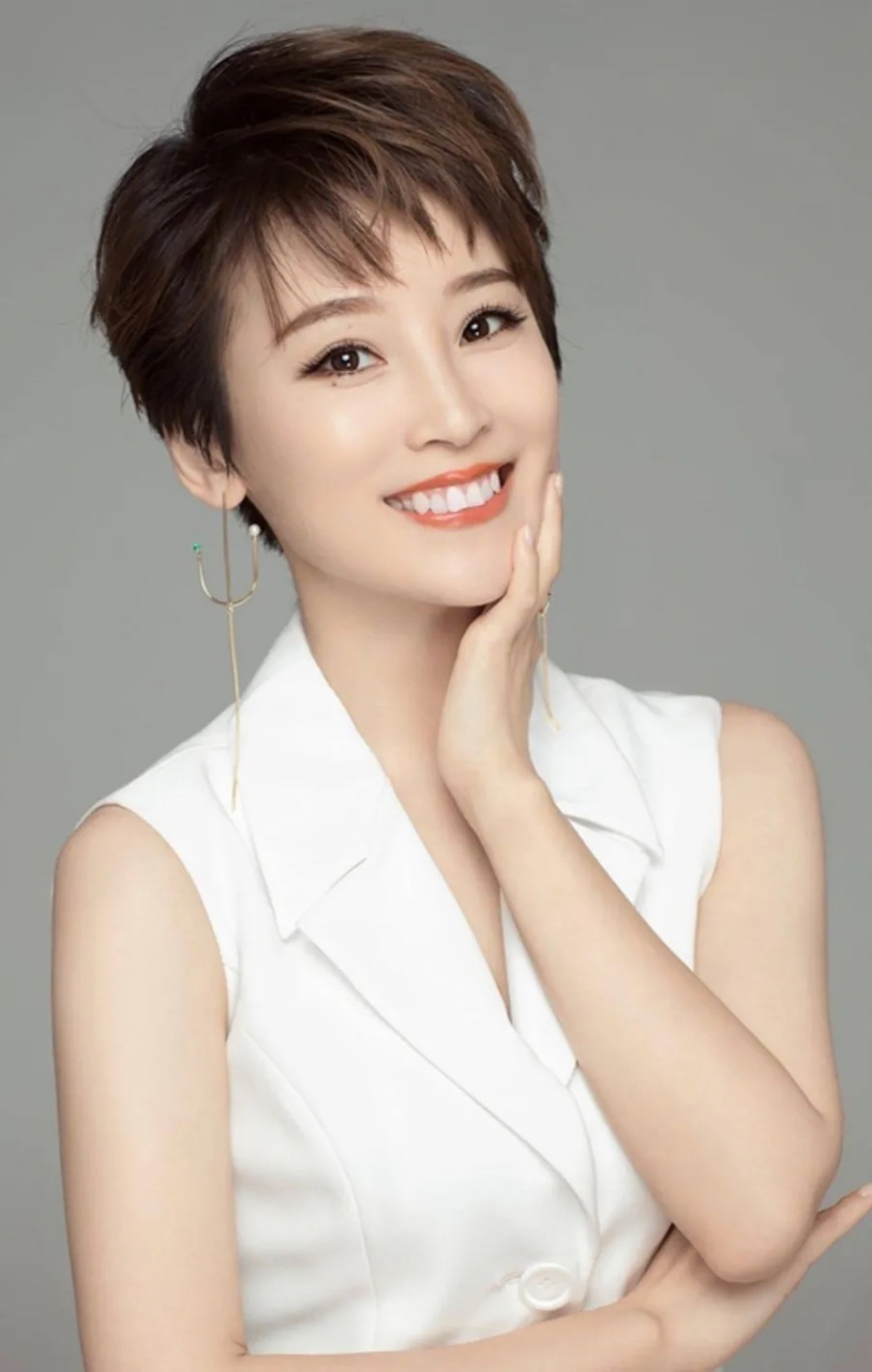 3月31日凌晨00:41,当很多人都已经入睡的时候,吴京老婆谢楠却激睹得