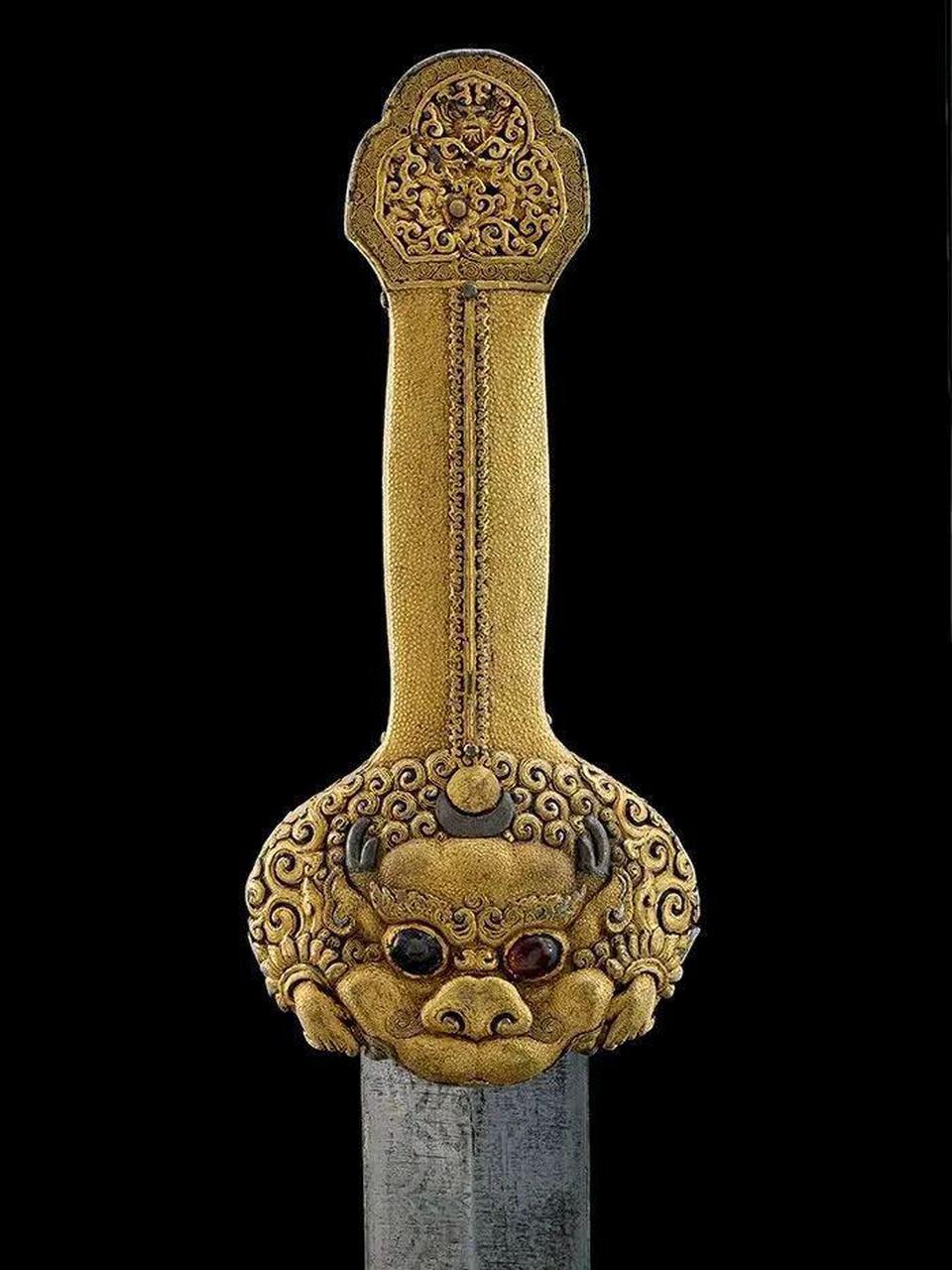 永乐剑造于1420年,是明朝永乐帝朱棣赐给西藏活佛的礼物.