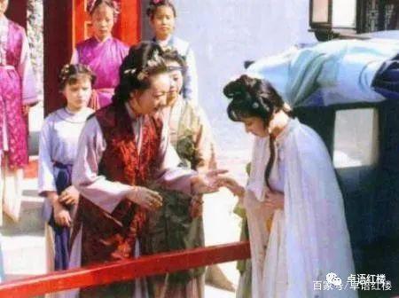 那些你不曾注意的细节:黛玉进府埋着多少伏笔
