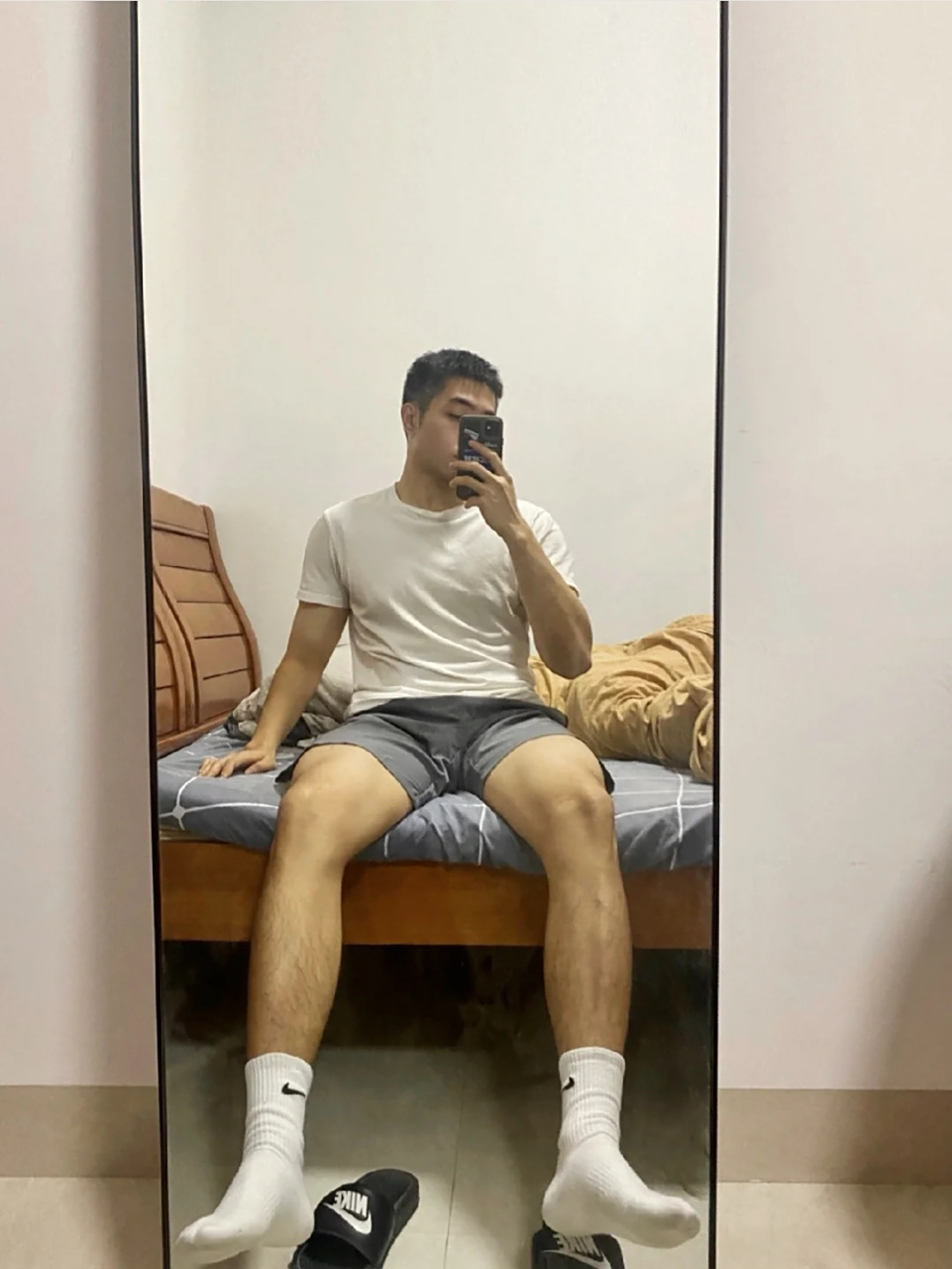 我这种壮壮的,皮糙肉厚的男人是不是就没人喜欢了?