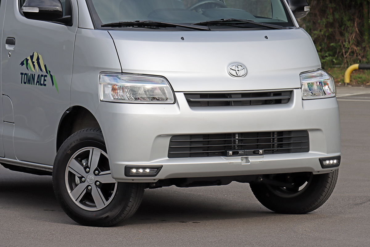 定位低于"五菱宏光",2023 toyota town ace 亮相,1.5引擎 4at