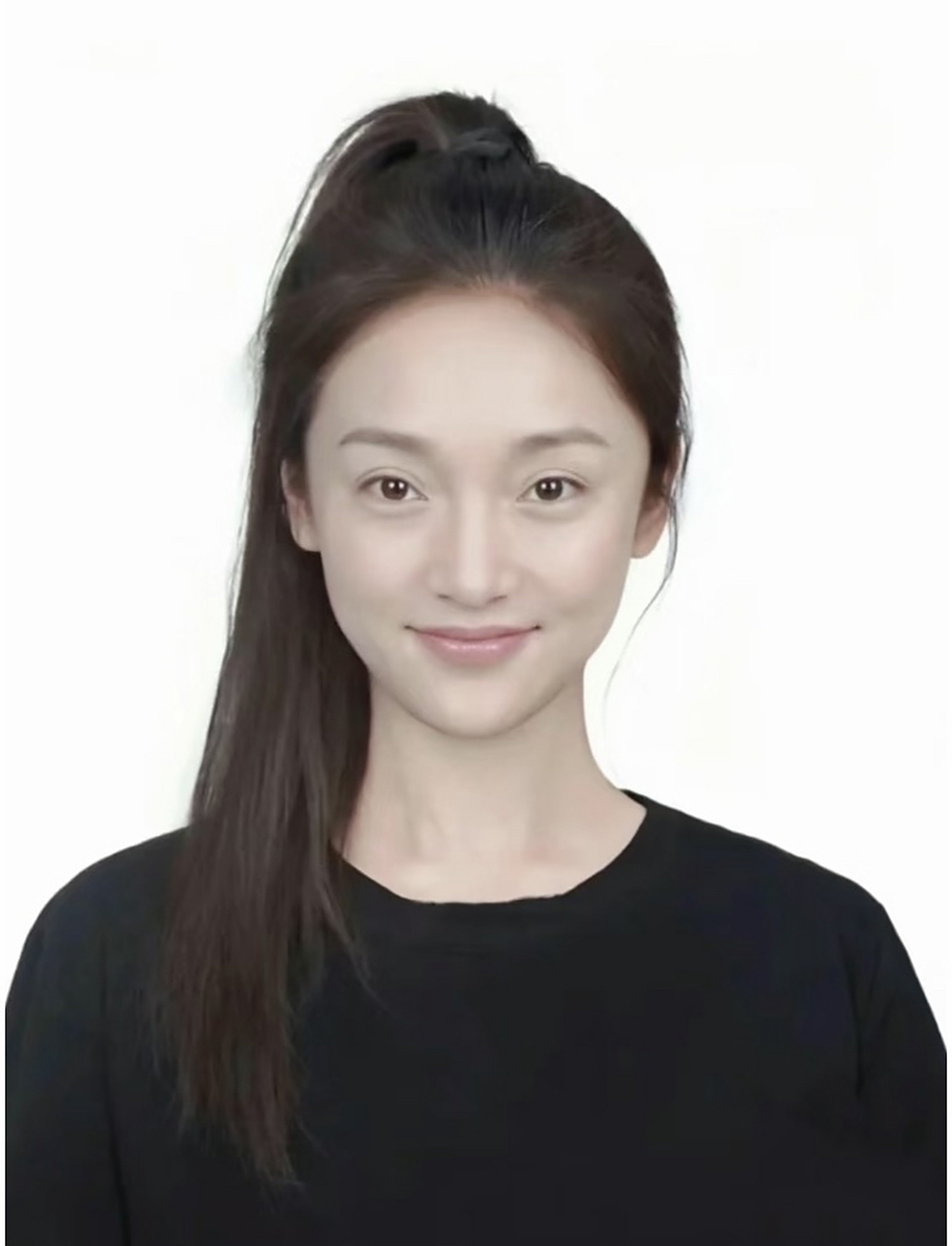 周迅的脸型真好看啊.