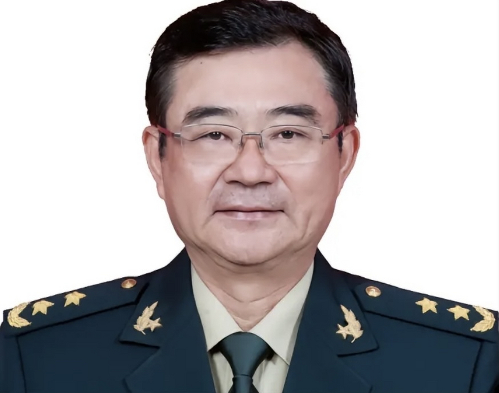 火箭军原副司令员吴国华病逝  火箭军原副司令员吴国华中将,因病医治