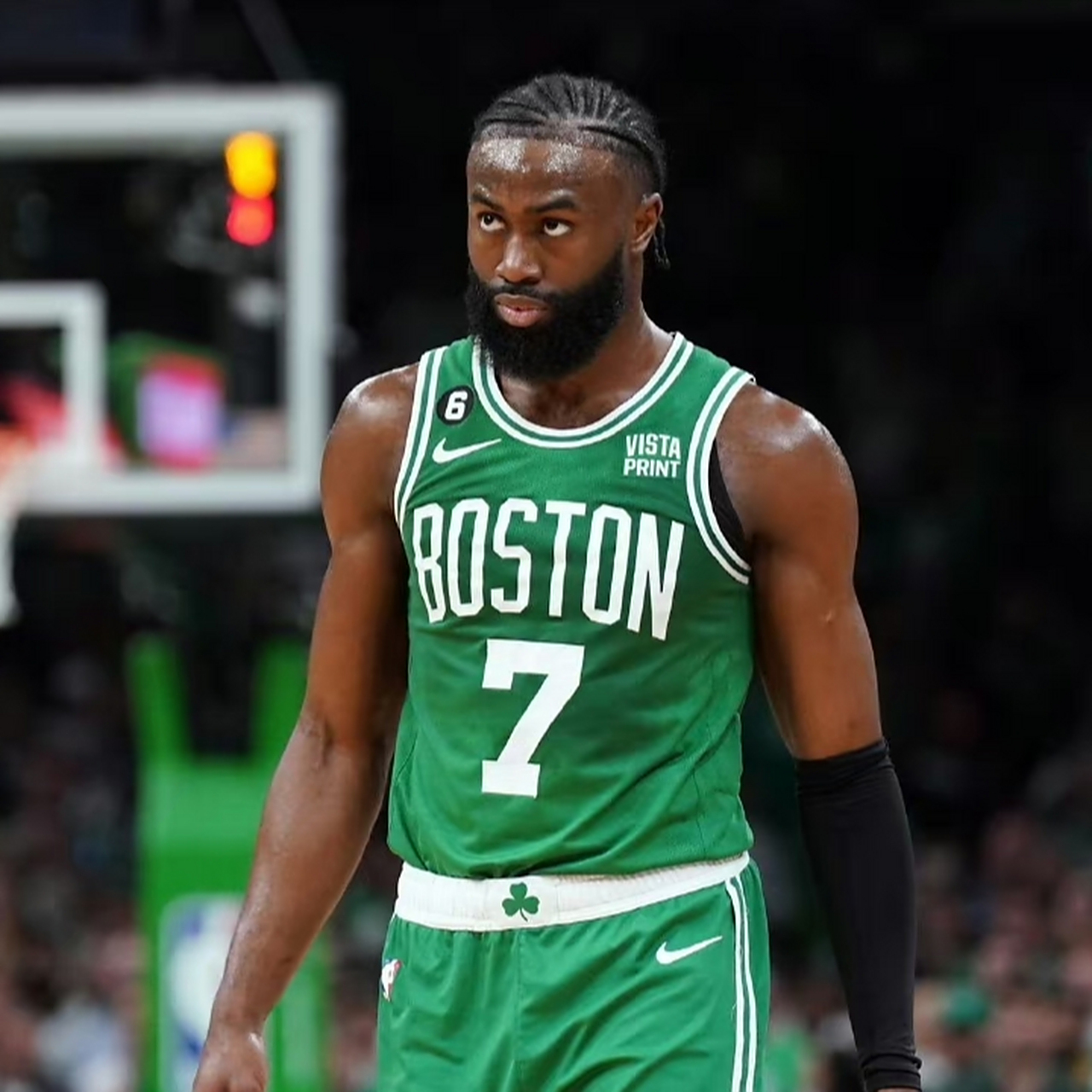 nba史上最大合同! 杰伦布朗或将和凯尔特人签下金额高达3.