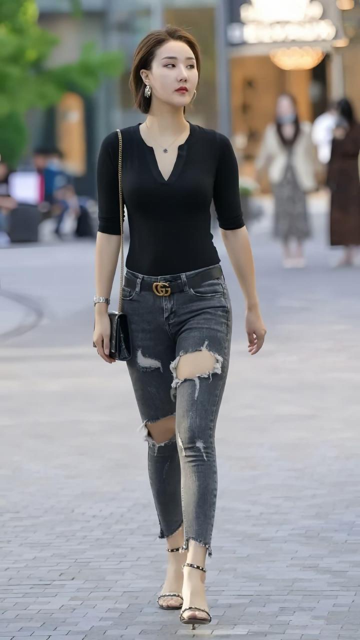 时尚分享牛仔裤美女,抖音网红～安禹晴