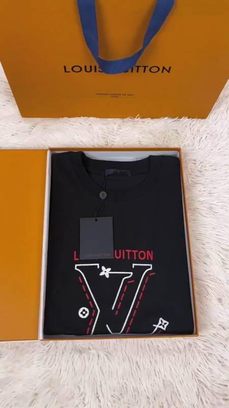 lv路易威登经典logo印花设计短袖t恤-度小视
