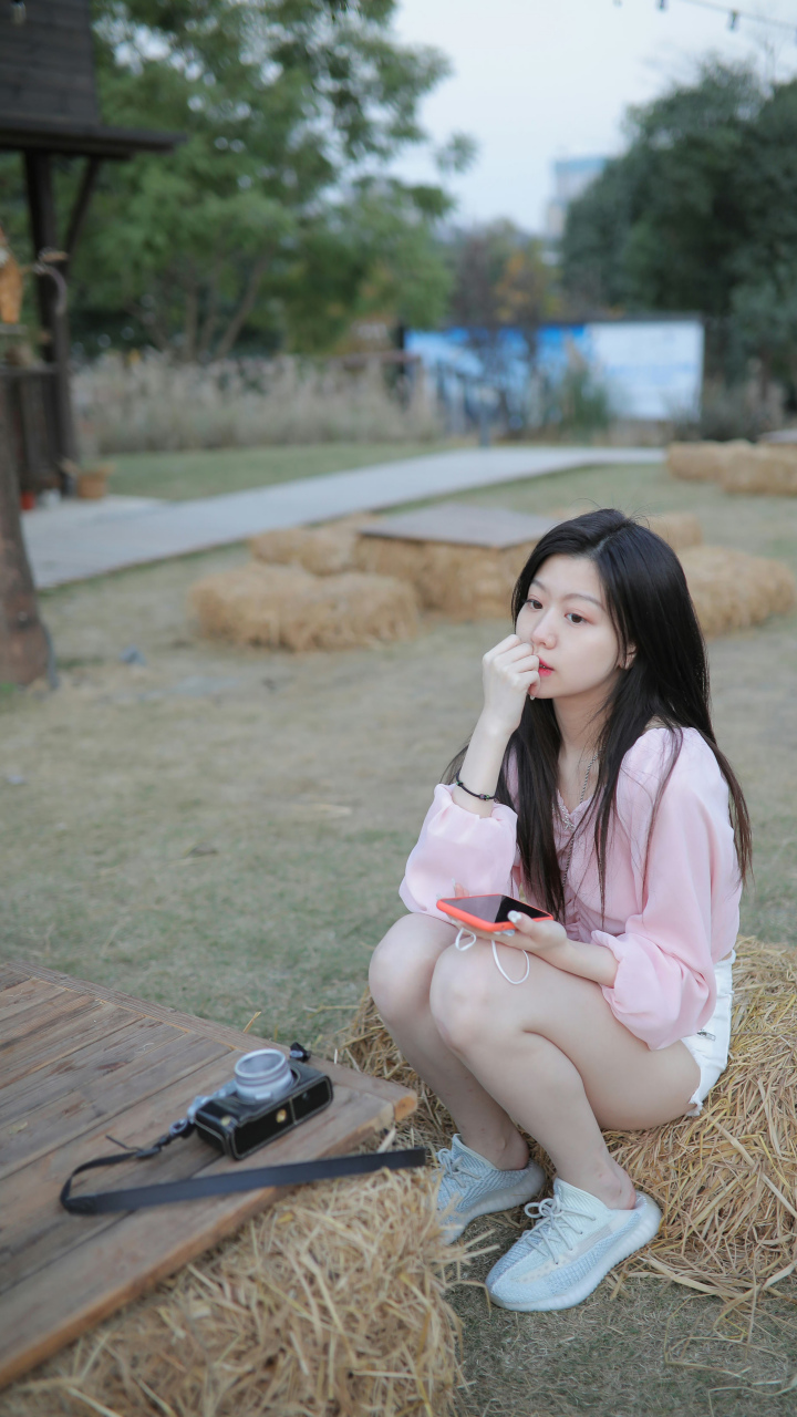 热裤美少女外拍#青春美少女写真# #艺术写真# #私房艺术写真