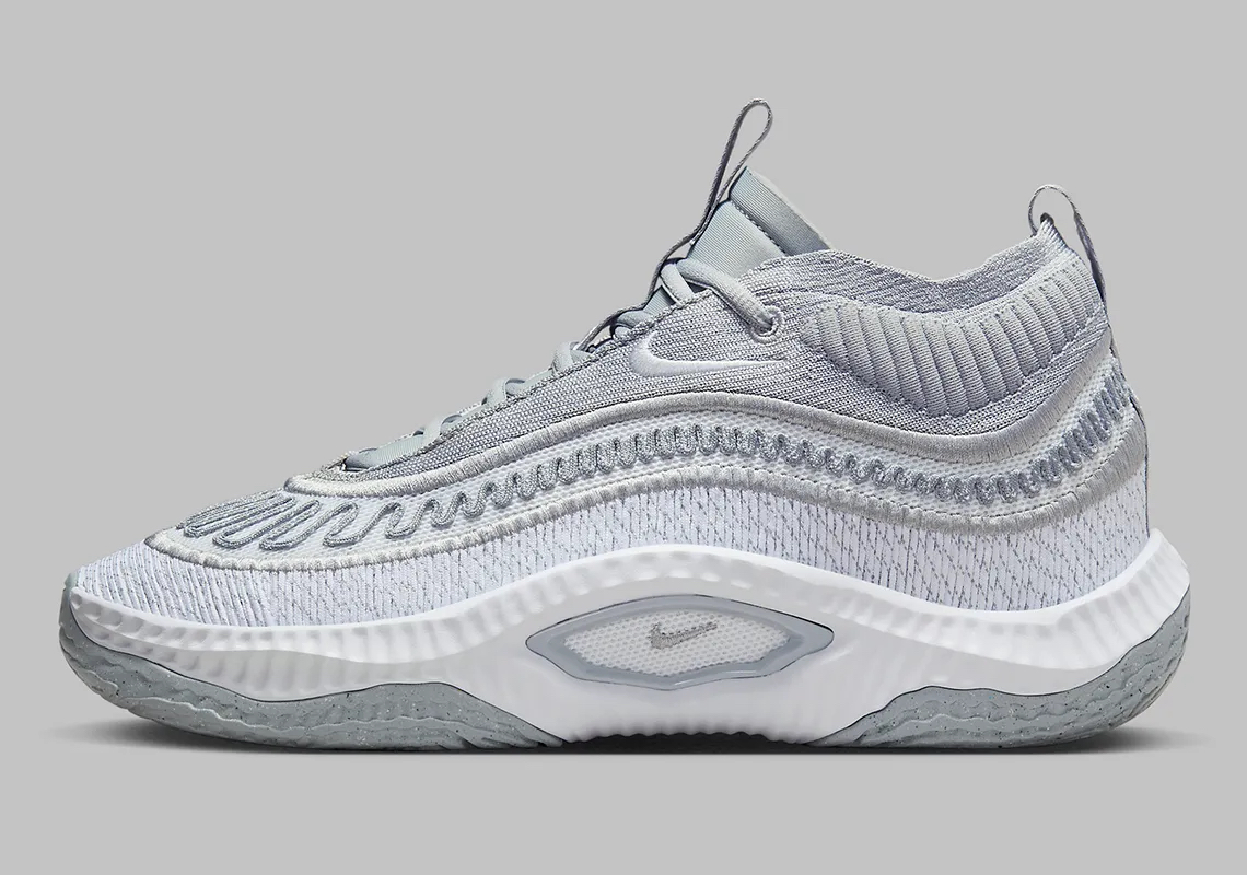 nike cosmic unity 3 亮相 team bank 配色