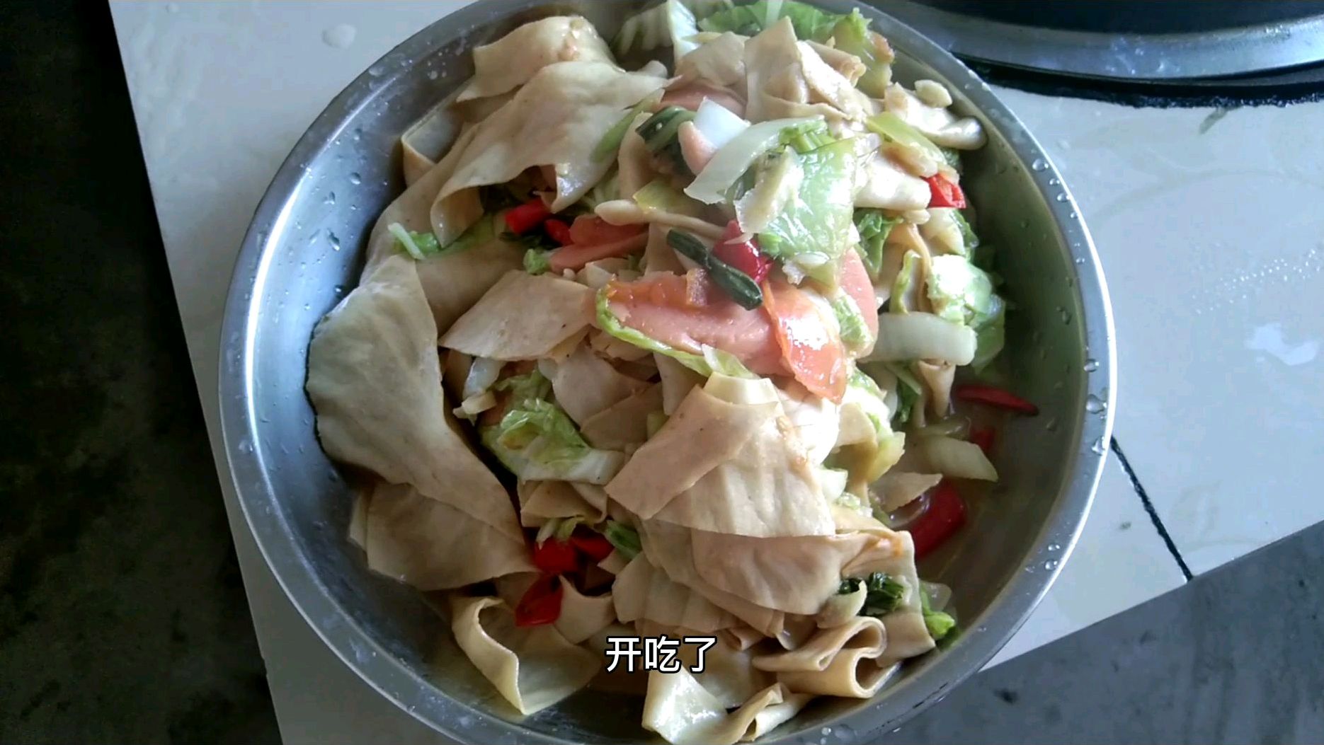农村家常菜腐竹炒白菜