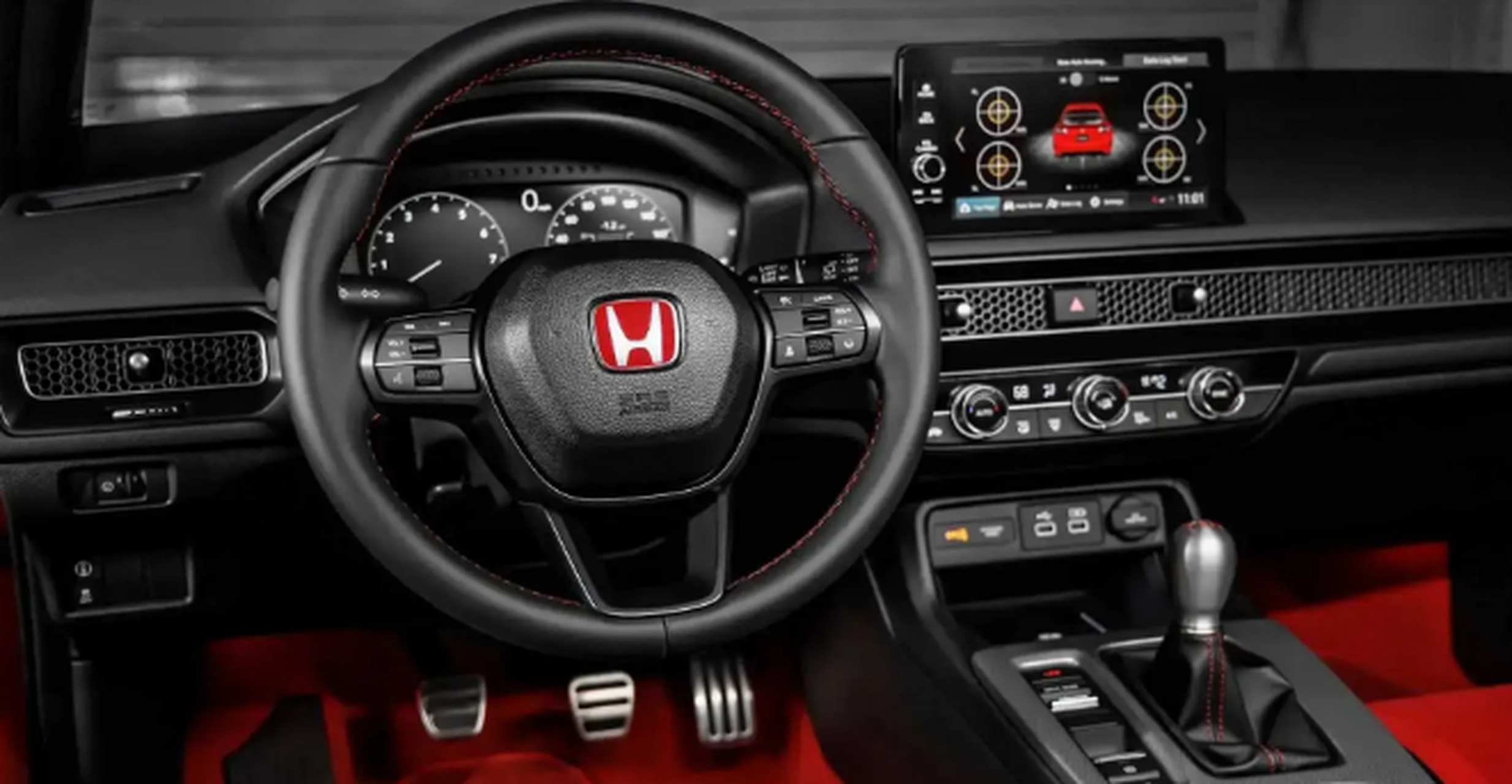 本田汽车公司公布了2024款思域typer的海外售价,定为43990美元起,折合