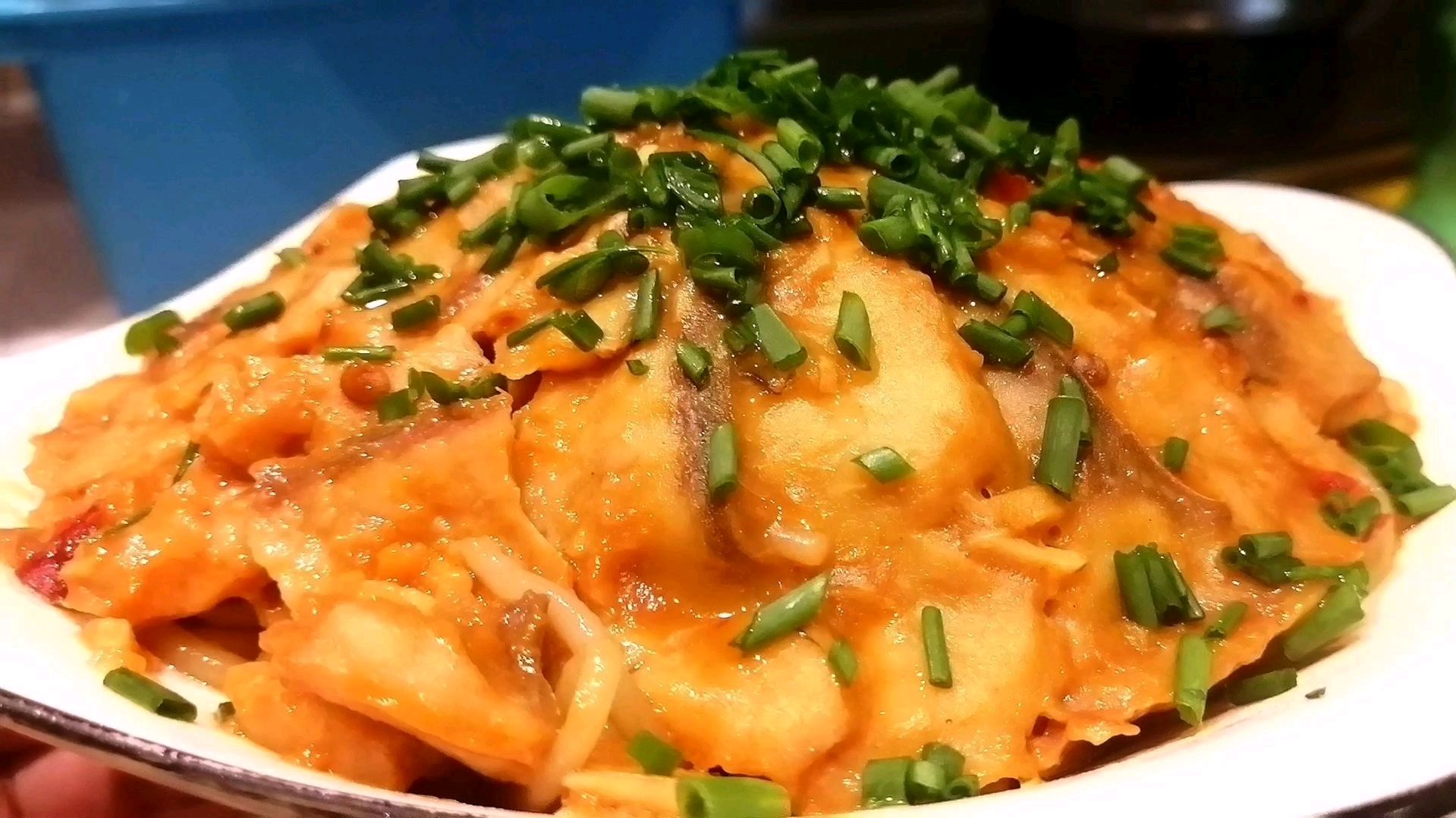 江西米粉蒸鱼肉,赣南特色菜鱼嫩滑,粉有味好吃