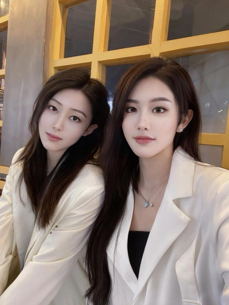 极品的双胞胎美女#美女