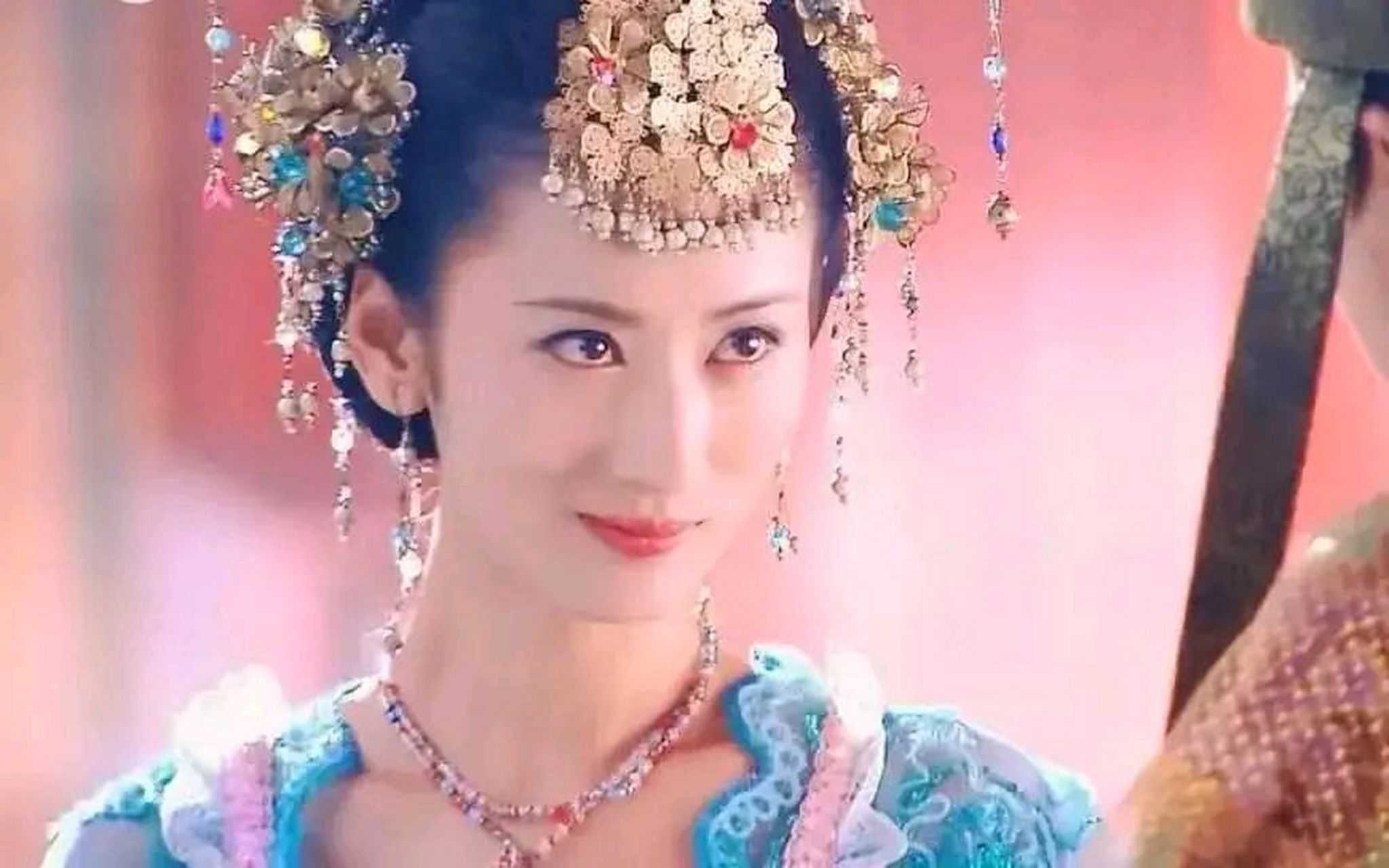 郭珍霓演过的古装角色,一双含情目,勾人美艳,你最喜欢她的哪个角色 赵