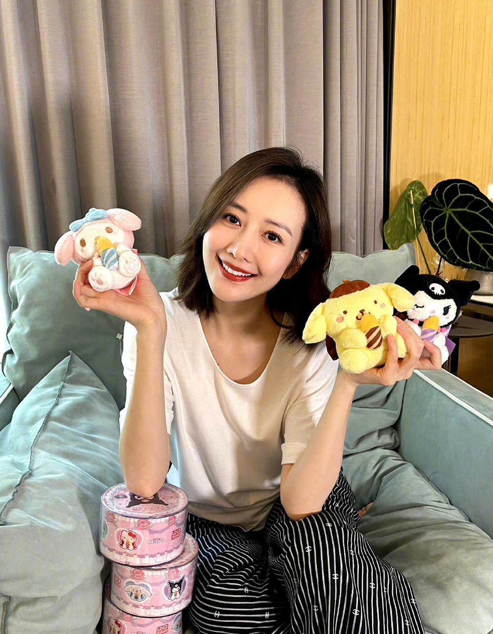 王鸥儿童节自拍