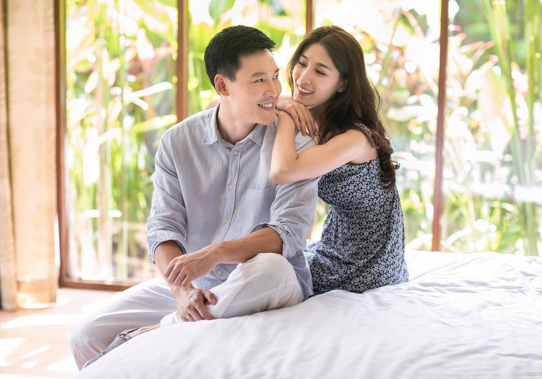 婚姻需要夫妻共同经营呵护 婚姻是幸福和甜蜜的!但不应把婚姻理想化.