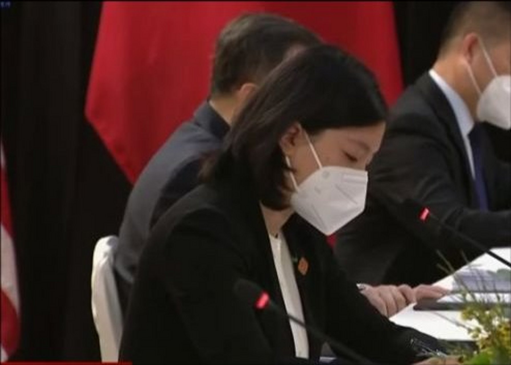 口译员张京再次爆红!她准确而迅速的完成了1