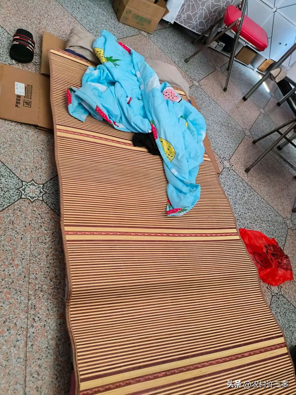 在广东一直没找到合适的工作,于是,连夜坐火车来到了广西.