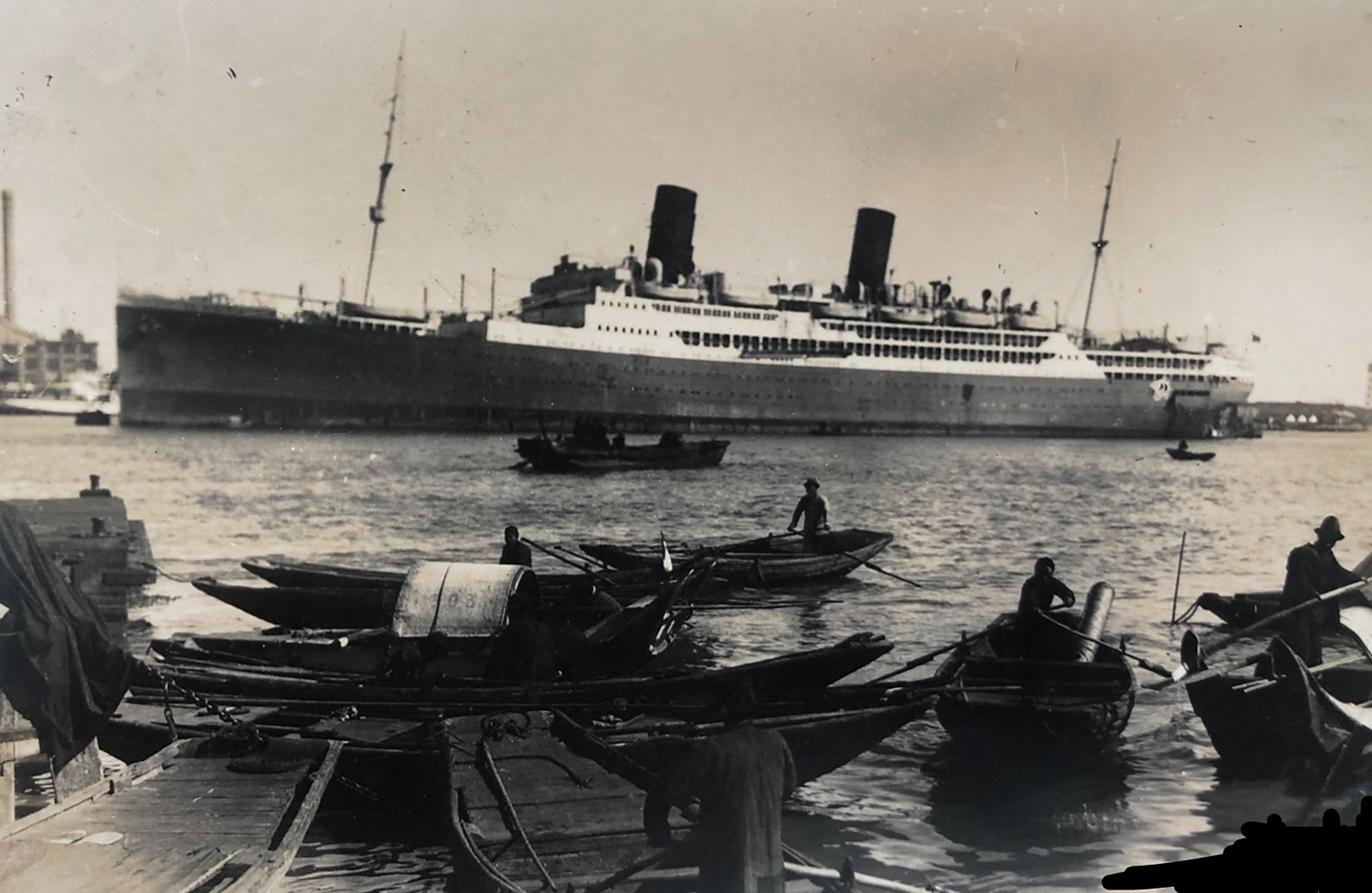 民国时期～上海黄浦江上的军舰,小舢舨原版老照片.