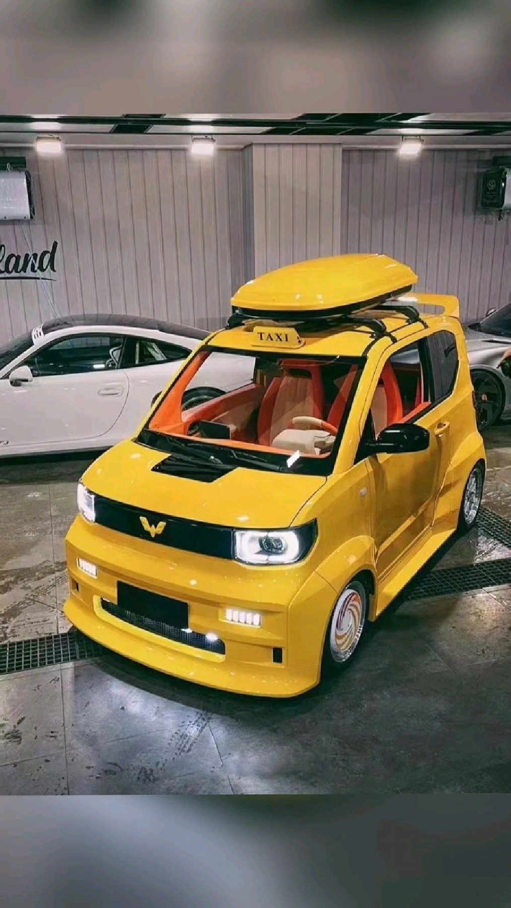 五菱宏光miniev 升级柠檬黄外饰套件 碳钎维前唇 尾翼 led双光透镜