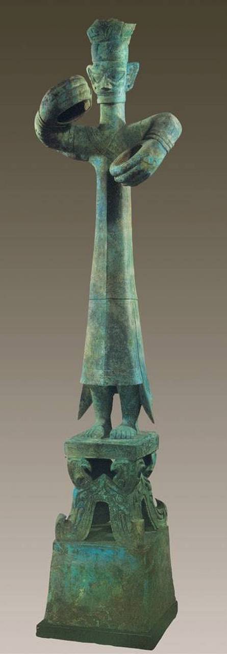 青铜大立人像(正面,侧面)#三星堆# #传统文化