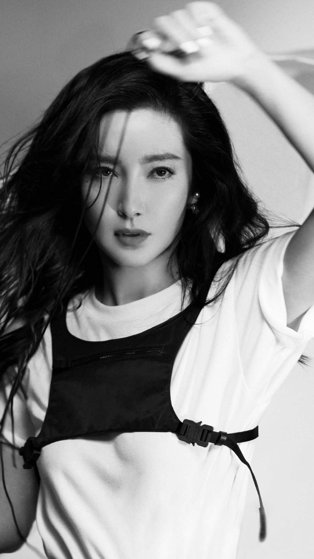 演员李冰冰,演技精湛,印象最深刻的是《风声》中的角色