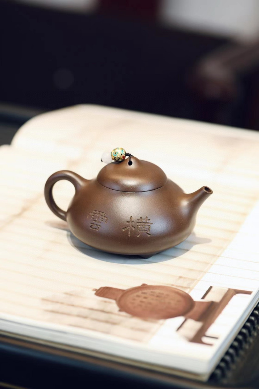 曼生横云|优质底槽清|160cc|全手  壶形态流线的独到之处,优柔曲折如