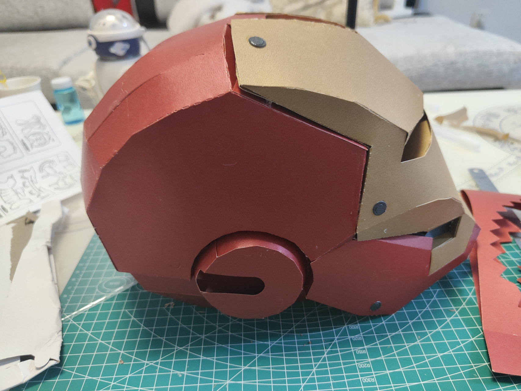 钢铁侠头盔制作完成