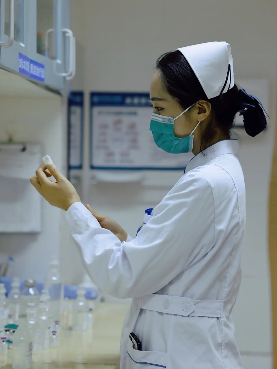 对于在医院工作的知识分子,他们一般都有自己的主见,想法肯定也