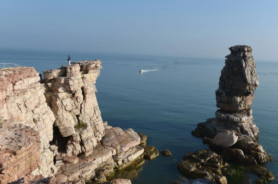 山东长岛月亮湾风景区图片