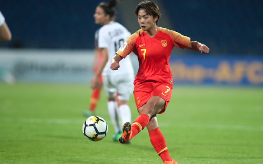 女足薪资被曝光!顶薪已超200万,球迷直呼继续涨工资!