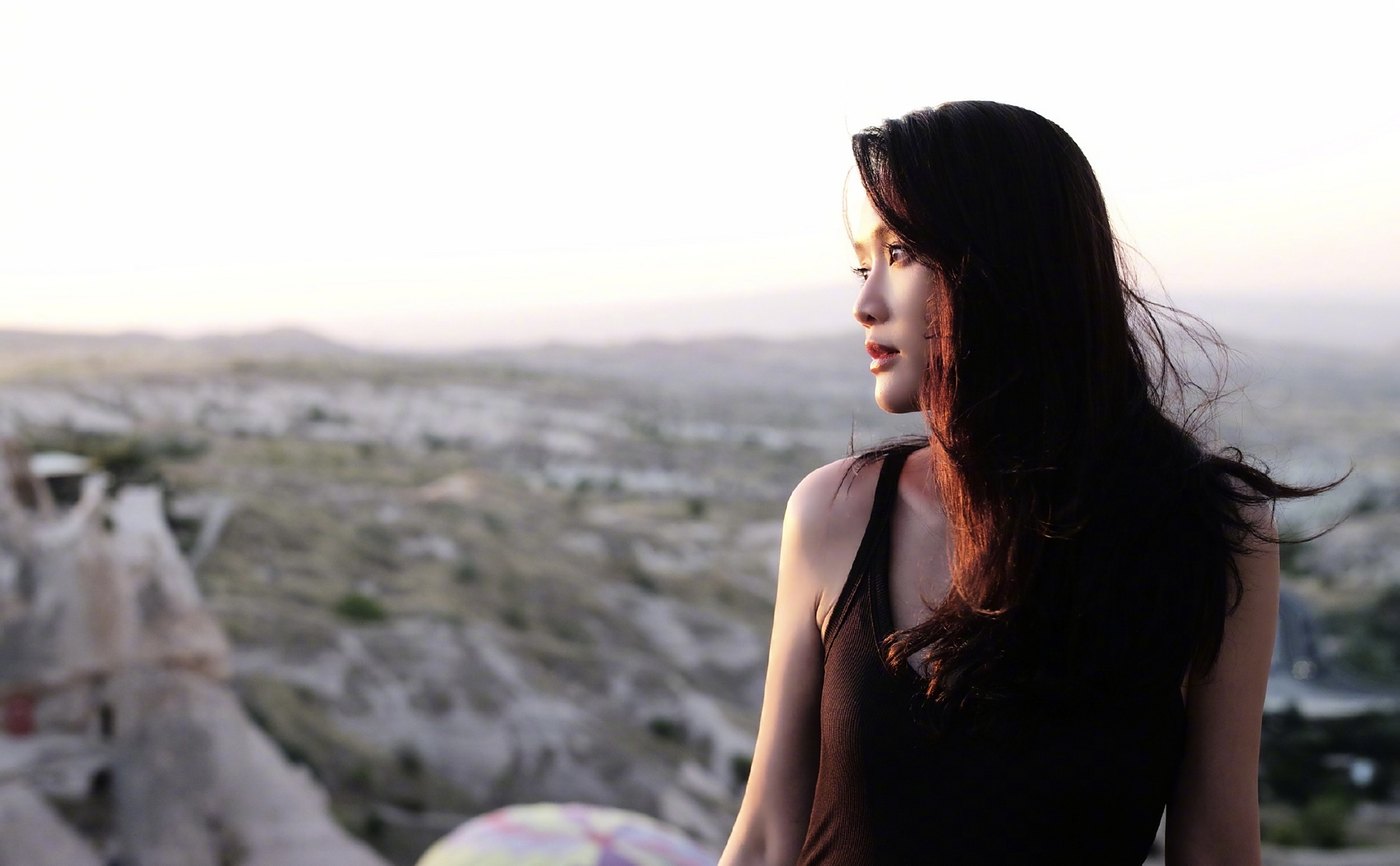 陈乔恩黑色吊带长裙# 陈乔恩黑色吊带长裙造型,姐姐真的太漂亮啦创 