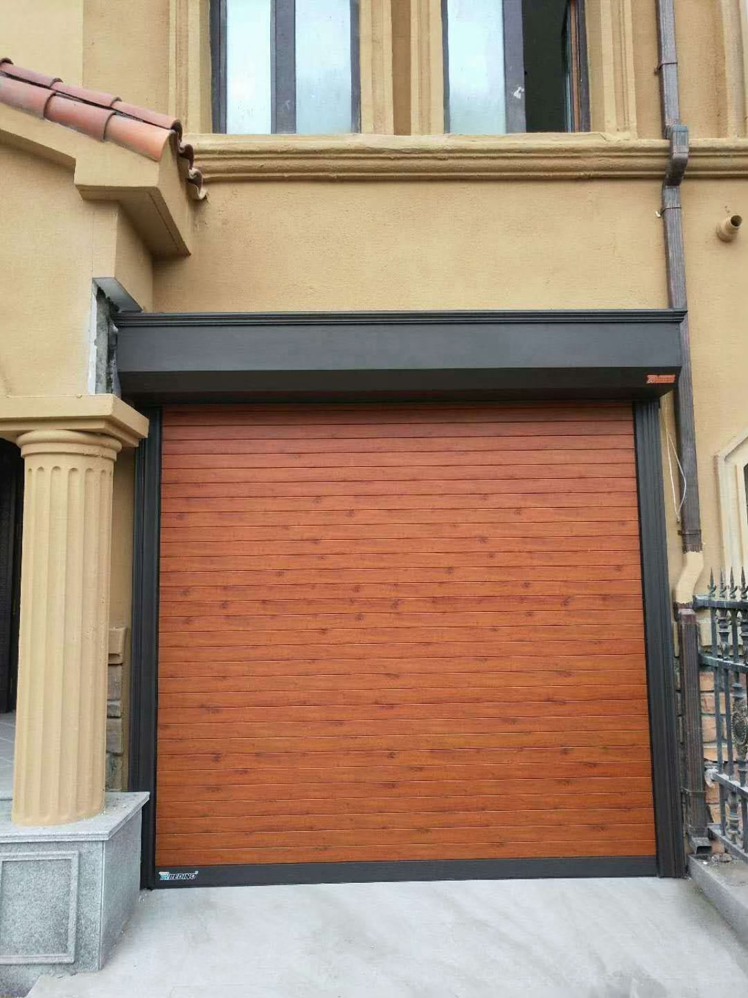 别墅精品卷帘门,车库门