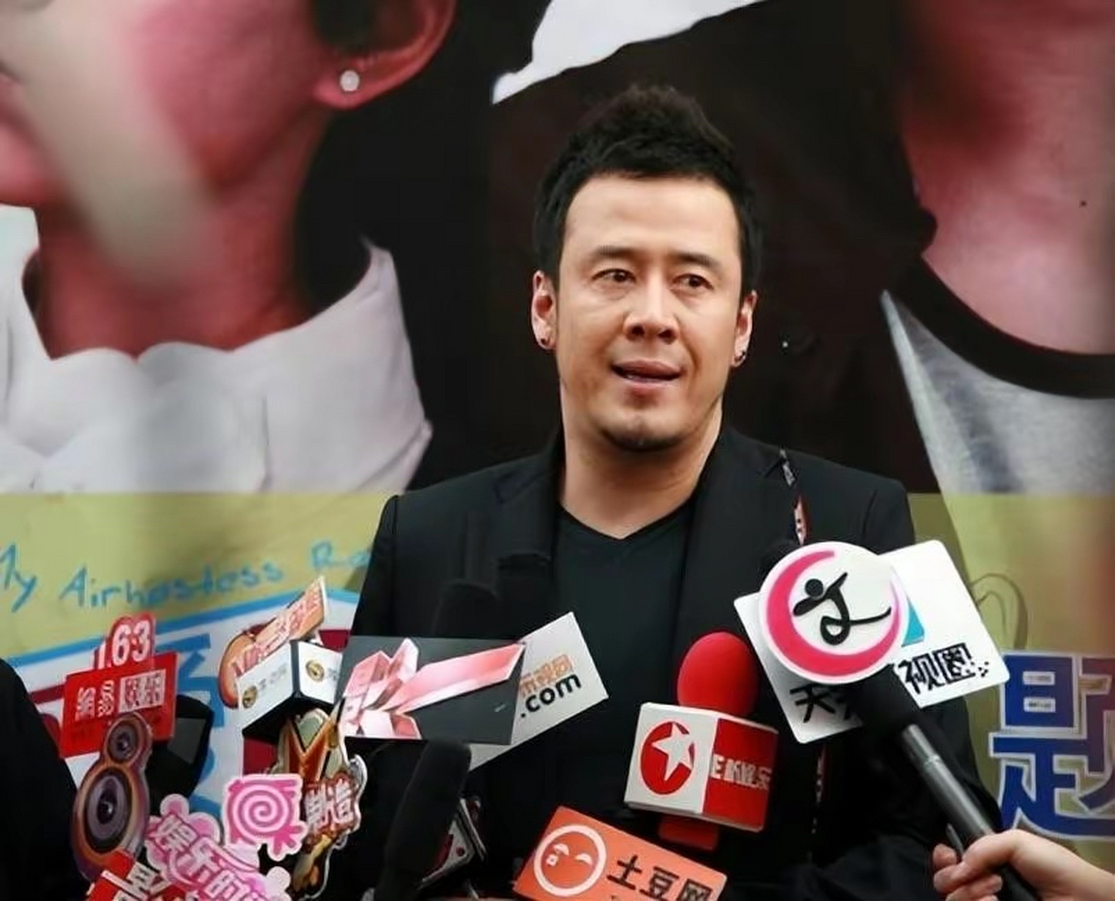 杨坤,得了那英的病,却没有那英的命 那英年轻时候的经典名言,也被网友