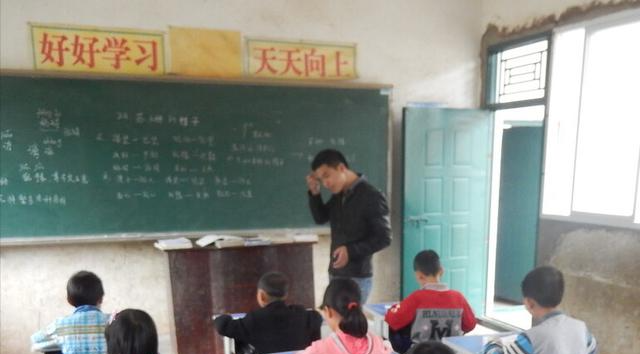 寒门状元苏济坤:靠低保维持生活,高考707分逆天改命圆梦北大